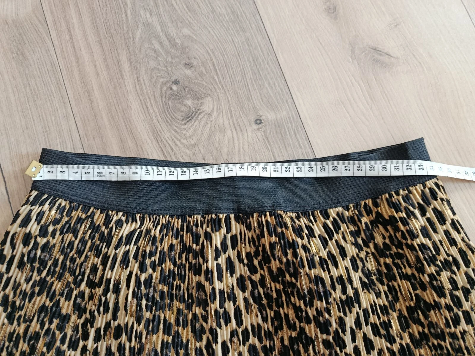 Falda media fluida con volantes y plisada léopard Voyeles Talla M – photo 4